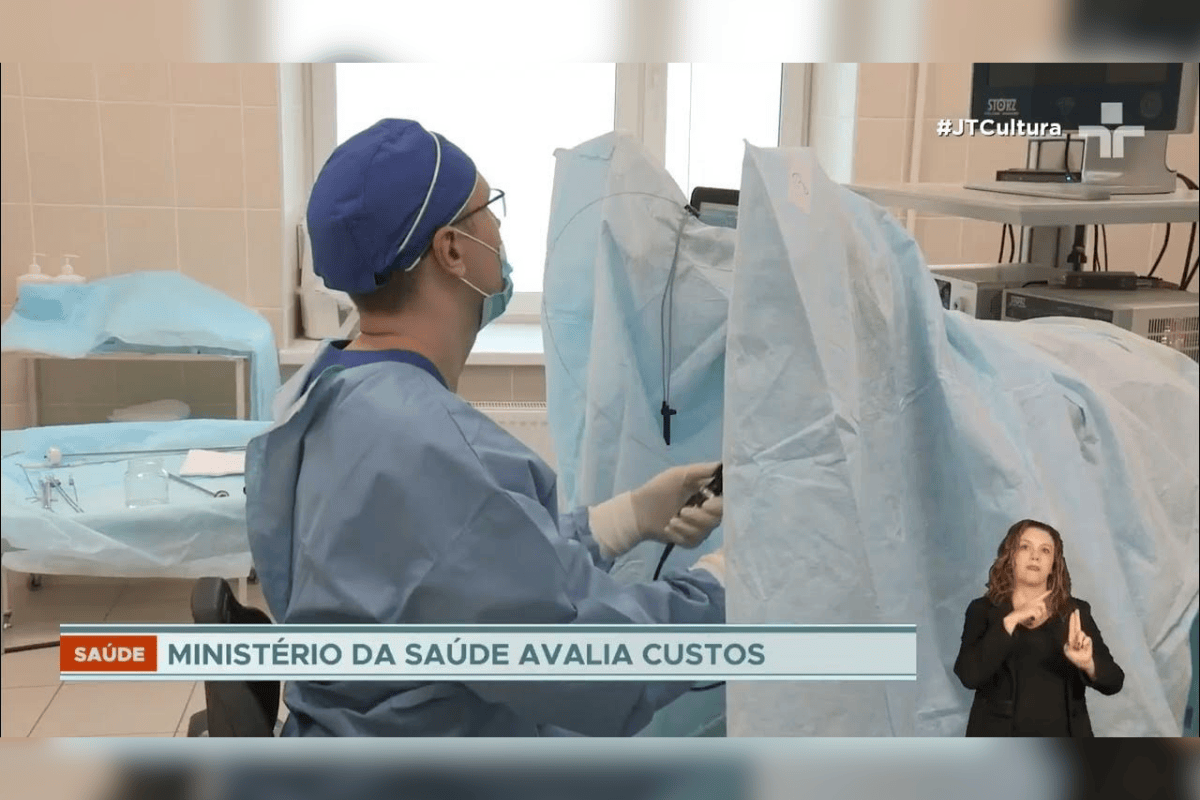 Faculdade de Medicina da USP inicia cirurgias robóticas à distância no SUS